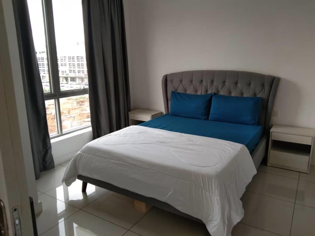 Pintarman Family Suites @ Miri Times Square Екстериор снимка